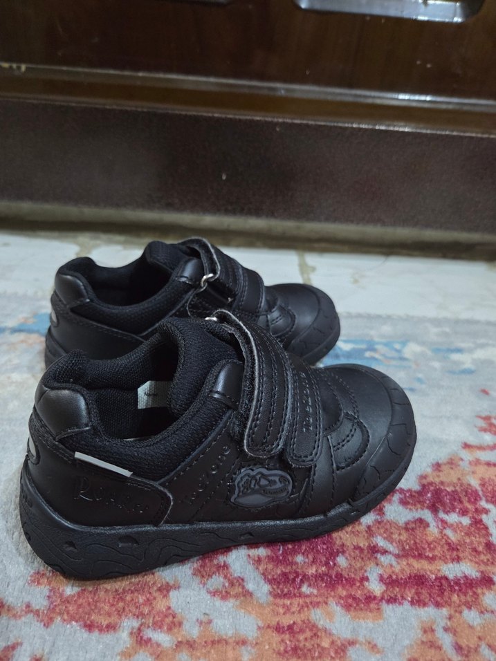 Erkek Çocuk Siyah Cırtlı Spor Ayakkabı - Görsel 4