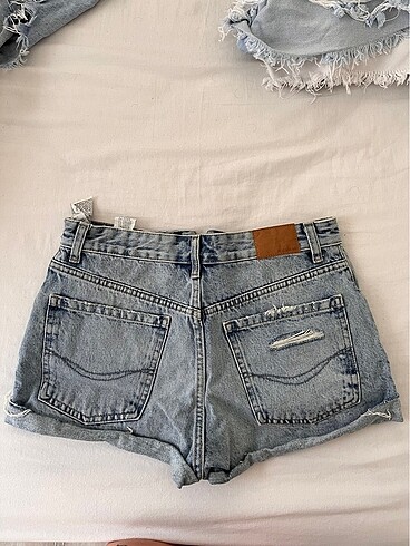 38 Beden Pull&Bear Kot Şort