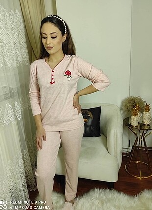 LC Waikiki Pijama takımı