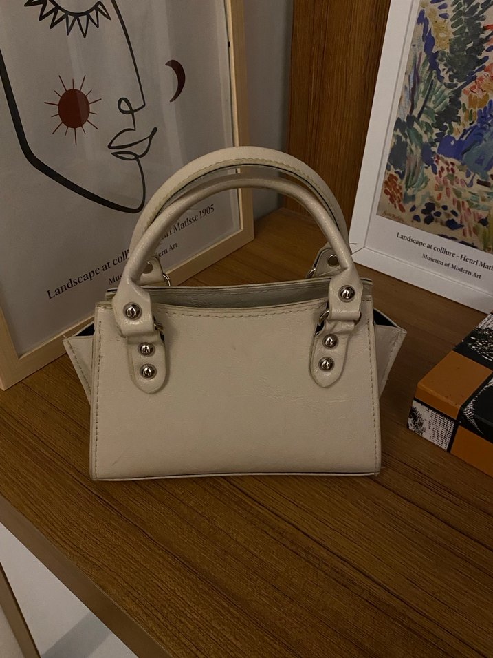 Bej Deri Kadın Çanta Fermuarlı - Görsel 4