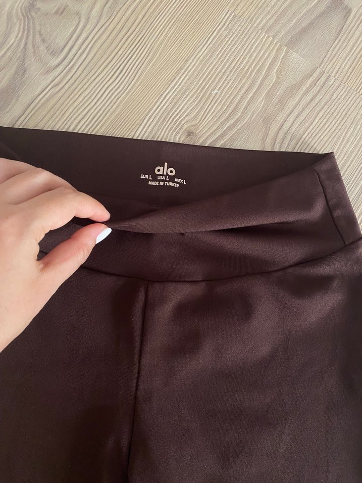 Alo yoga biker tayt - Görsel 3