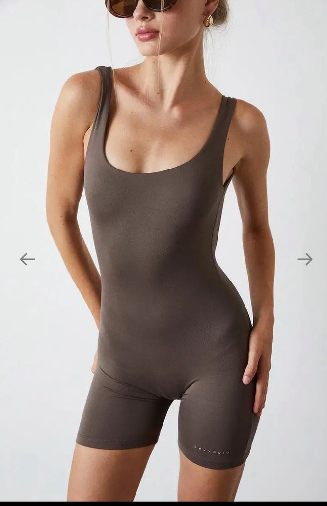 Kalın askılı spor tulum - Görsel 3