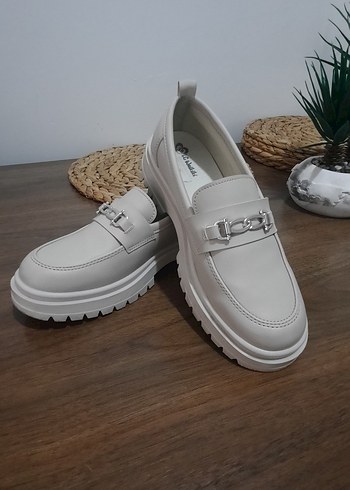 Beyaz Platform Topuklu Tokalı Çocuk Loafer - Görsel 2