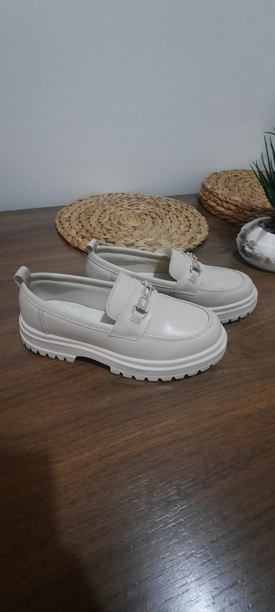 Beyaz Platform Topuklu Tokalı Çocuk Loafer - Görsel 3