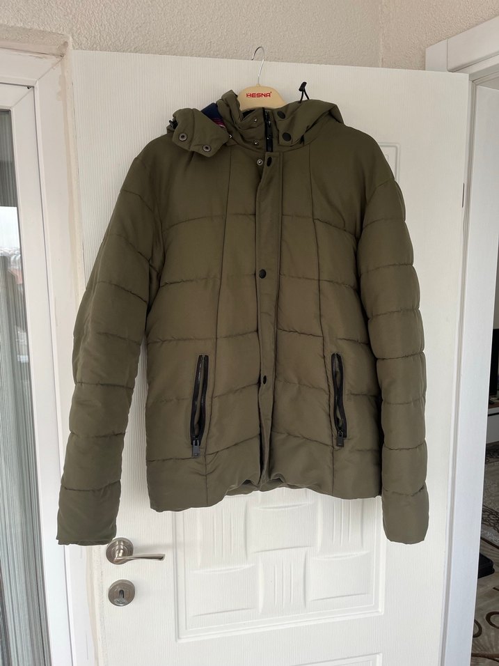 Kapüşonlu Düğmeli Erkek Mont - Görsel 2