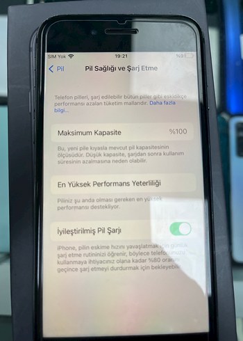 Gri iPhone ile Tam Fonksiyonlu Akıllı Telefon - Görsel 7