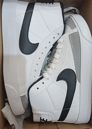 Nike Nike blazer mid beyaz ayakkabı