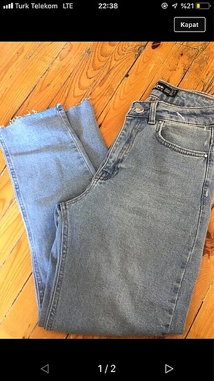 kot mom jean
