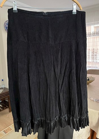Siyah Uzun Keten Pilili Goth Etek
