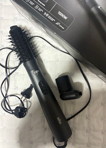 Braun Saç Şekillendirici Fırça  ve Kurutma 1000W Siyah - Görsel 2