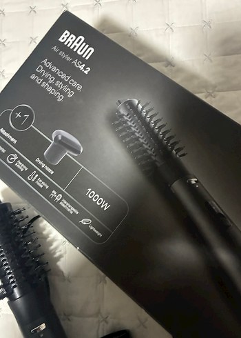 Braun Saç Şekillendirici Fırça  ve Kurutma 1000W Siyah - Görsel 3