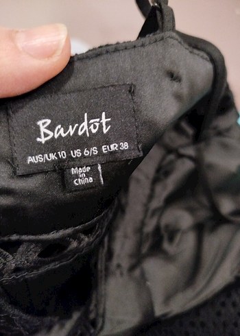 İnce Askılı Siyah Dantel Midi Elbise - Görsel 9