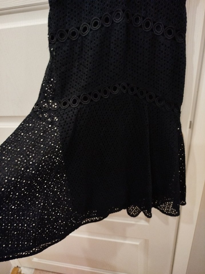 İnce Askılı Siyah Dantel Midi Elbise - Görsel 3