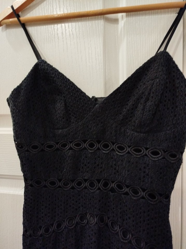 İnce Askılı Siyah Dantel Midi Elbise - Görsel 4