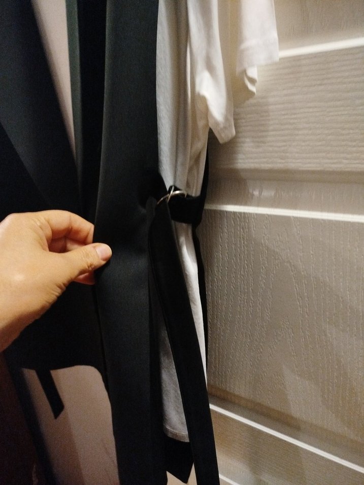 touch prive marka Kadın Siyah Midi Yelek - Görsel 3