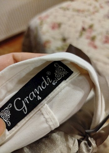 Nakışlı Beyaz Pamuklu Uzun Kollu Gömlek - Görsel 8