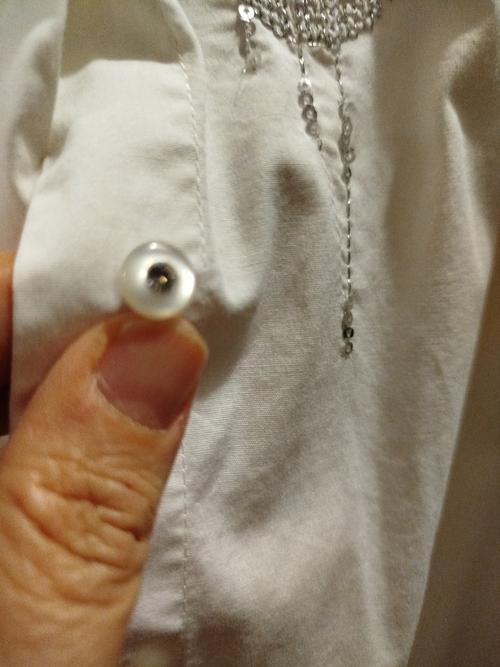 Nakışlı Beyaz Pamuklu Uzun Kollu Gömlek - Görsel 3