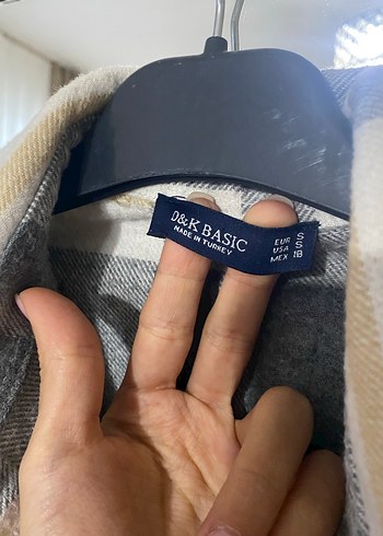 Düğmeli Gri Kareli Kadın Gömlek - Görsel 2