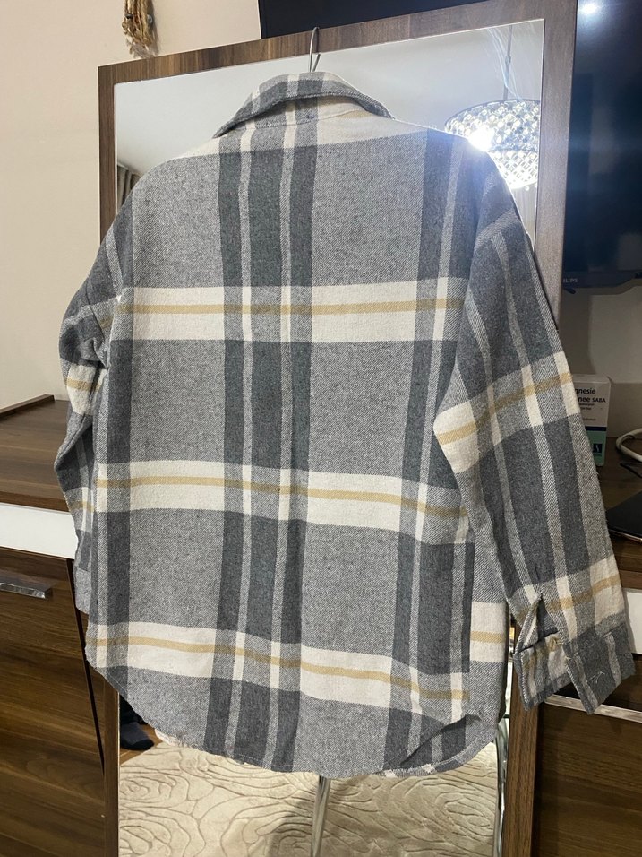 Düğmeli Gri Kareli Kadın Gömlek - Görsel 3