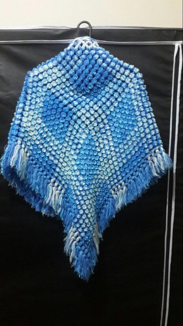 Mavi Örgü Kadın Şal - Görsel 4