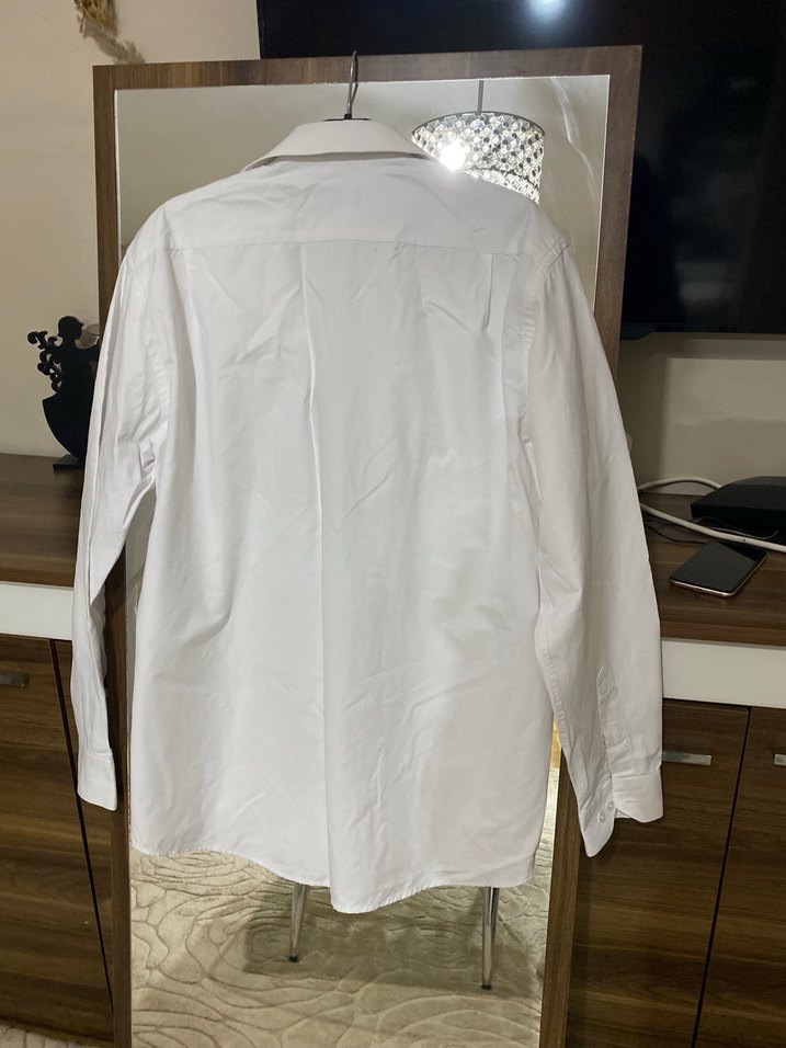 Düğmeli Beyaz Keten Erkek Gömlek - Görsel 5