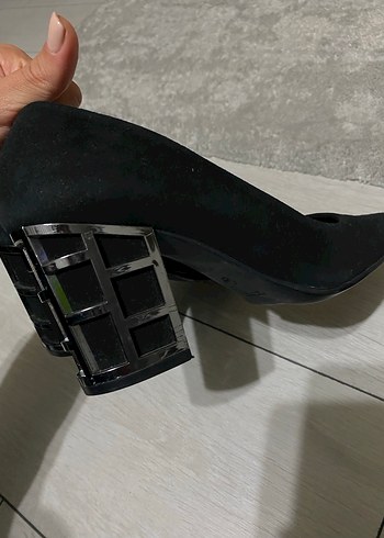 Kadın topuklu ayakkabı - Görsel 4