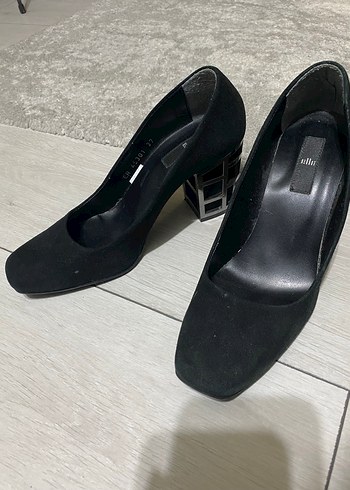 Kadın topuklu ayakkabı - Görsel 2