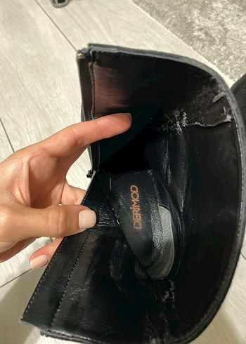 Siyah Süet Kadın Topuklu Bot - Görsel 2