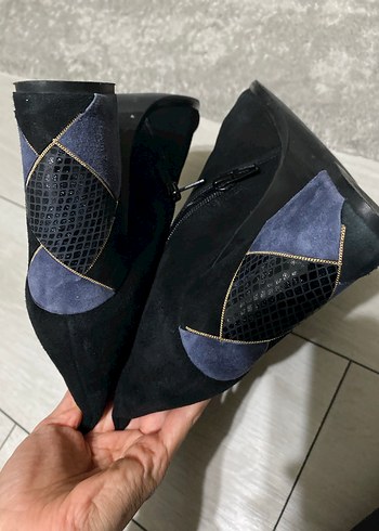 Siyah Süet Kadın Topuklu Bot - Görsel 5