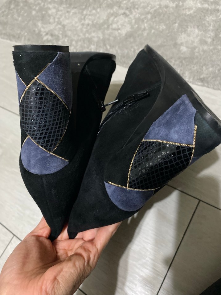 Siyah Süet Kadın Topuklu Bot - Görsel 5