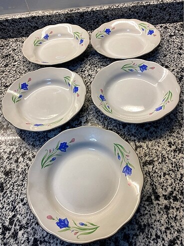 Yemek tabağı
