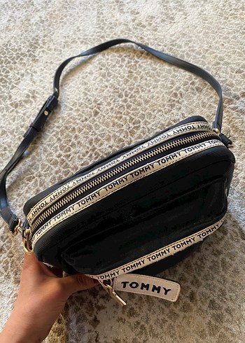 Beden Tommy Lacivert Deri Kadın Çapraz Çanta