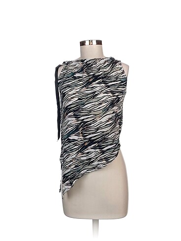 LC Waikiki Bluz %70 İndirimli.