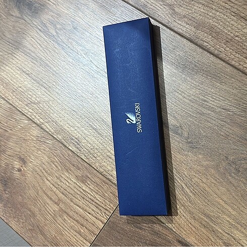 Swarovski mücevher kutusu