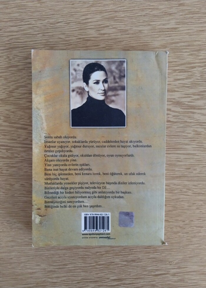 Evlerin Işıkları Bir Bir Yanarken - Görsel 2