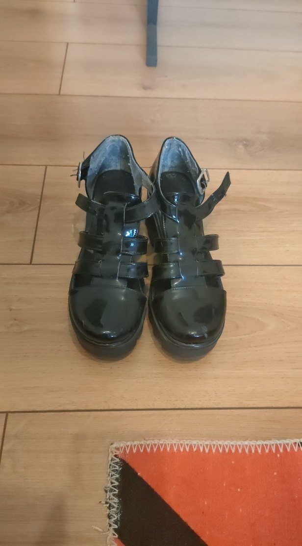 Siyah Rugan Tokalı Platform Topuklu Kadın Ayakkabı - Görsel 5