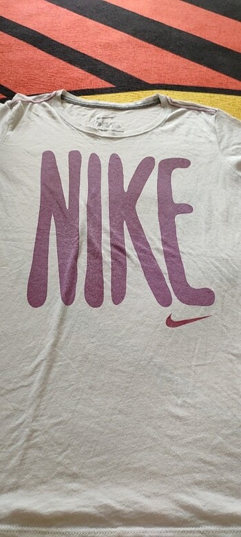 l Beden Orjinal Nike yazlık beyaz terletmez penye kumaştan tişört 