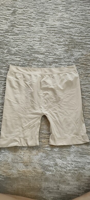 NBB markalı ten rengi kadın bacaklı korse  - Görsel 2