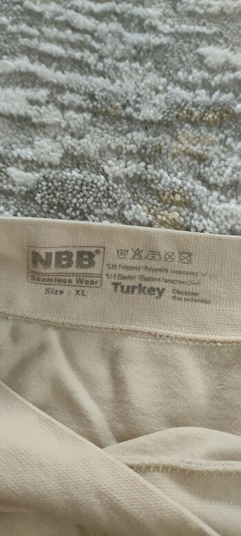 NBB markalı ten rengi kadın bacaklı korse  - Görsel 3