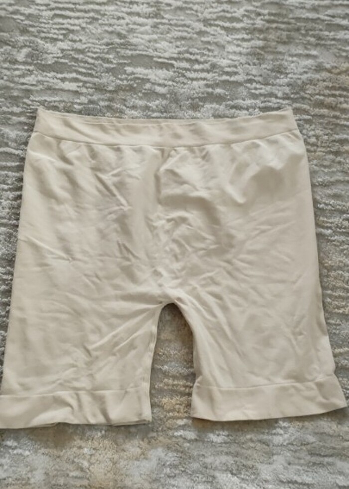 NBB markalı ten rengi kadın bacaklı korse  - Görsel 2