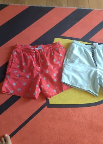 Kırmızı Desenli ve Beyaz Mini Erkek Mayo - Görsel 2