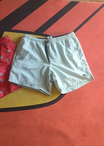 Kırmızı Desenli ve Beyaz Mini Erkek Mayo - Görsel 3