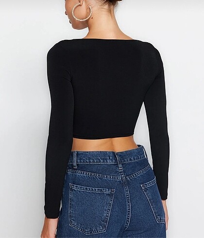 s Beden Cut out bluz