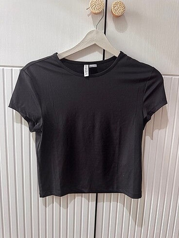 Basic tshirt