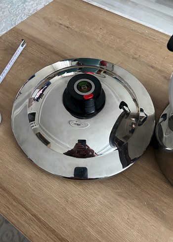 Siyah Kulplu Gri Tencere amc düdüklü tencere 5 litre - Görsel 3