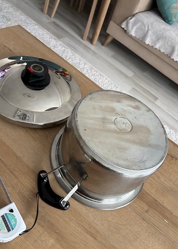 Siyah Kulplu Gri Tencere amc düdüklü tencere 5 litre - Görsel 7