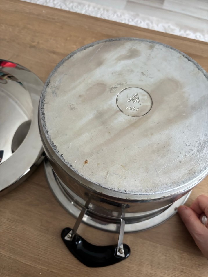 Siyah Kulplu Gri Tencere amc düdüklü tencere 5 litre - Görsel 4