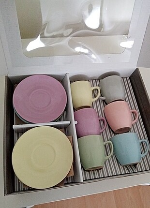  Beden çeşitli Renk Keramika Soft Renk fincan takımı 