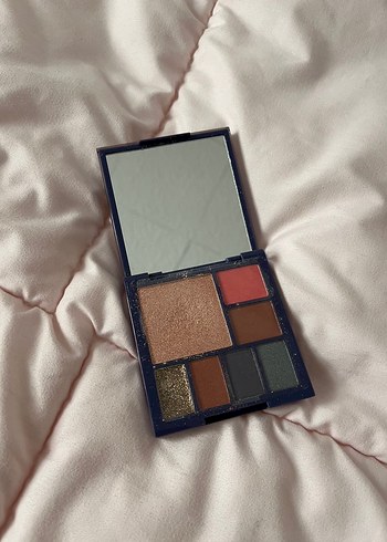 BEAULİS NİGHTFALL AYNALI FAR PALETİ - Görsel 2