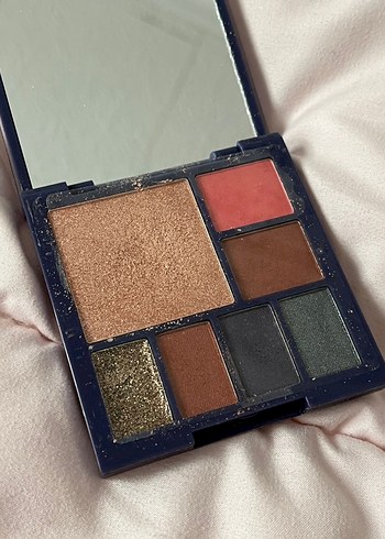 BEAULİS NİGHTFALL AYNALI FAR PALETİ - Görsel 3